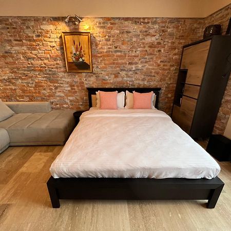 Casa Armoniei Hotel Baia Mare Ngoại thất bức ảnh