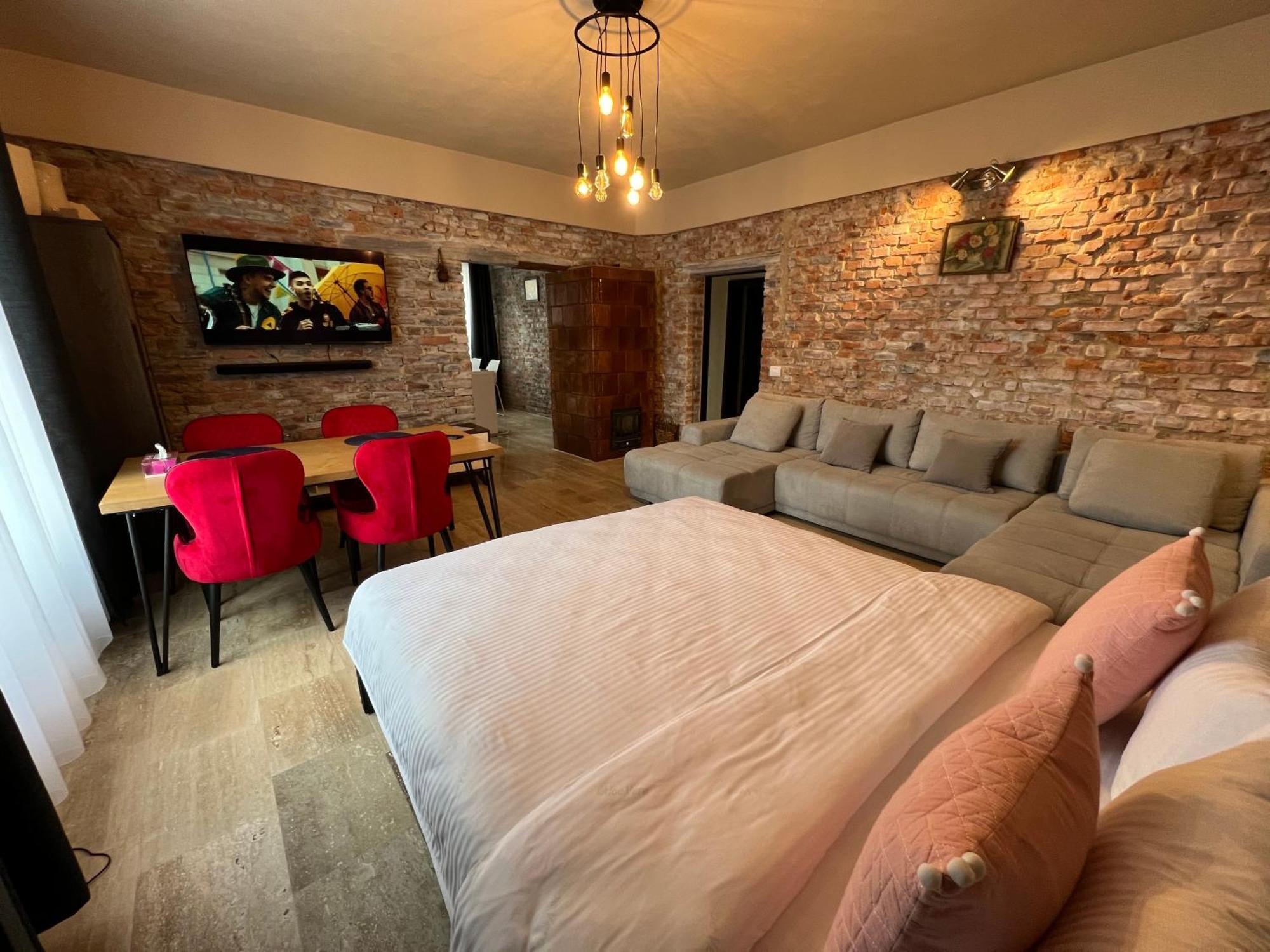 Casa Armoniei Hotel Baia Mare Ngoại thất bức ảnh
