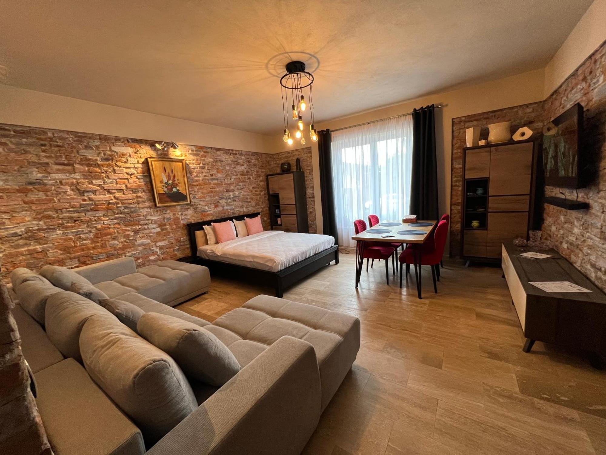 Casa Armoniei Hotel Baia Mare Ngoại thất bức ảnh