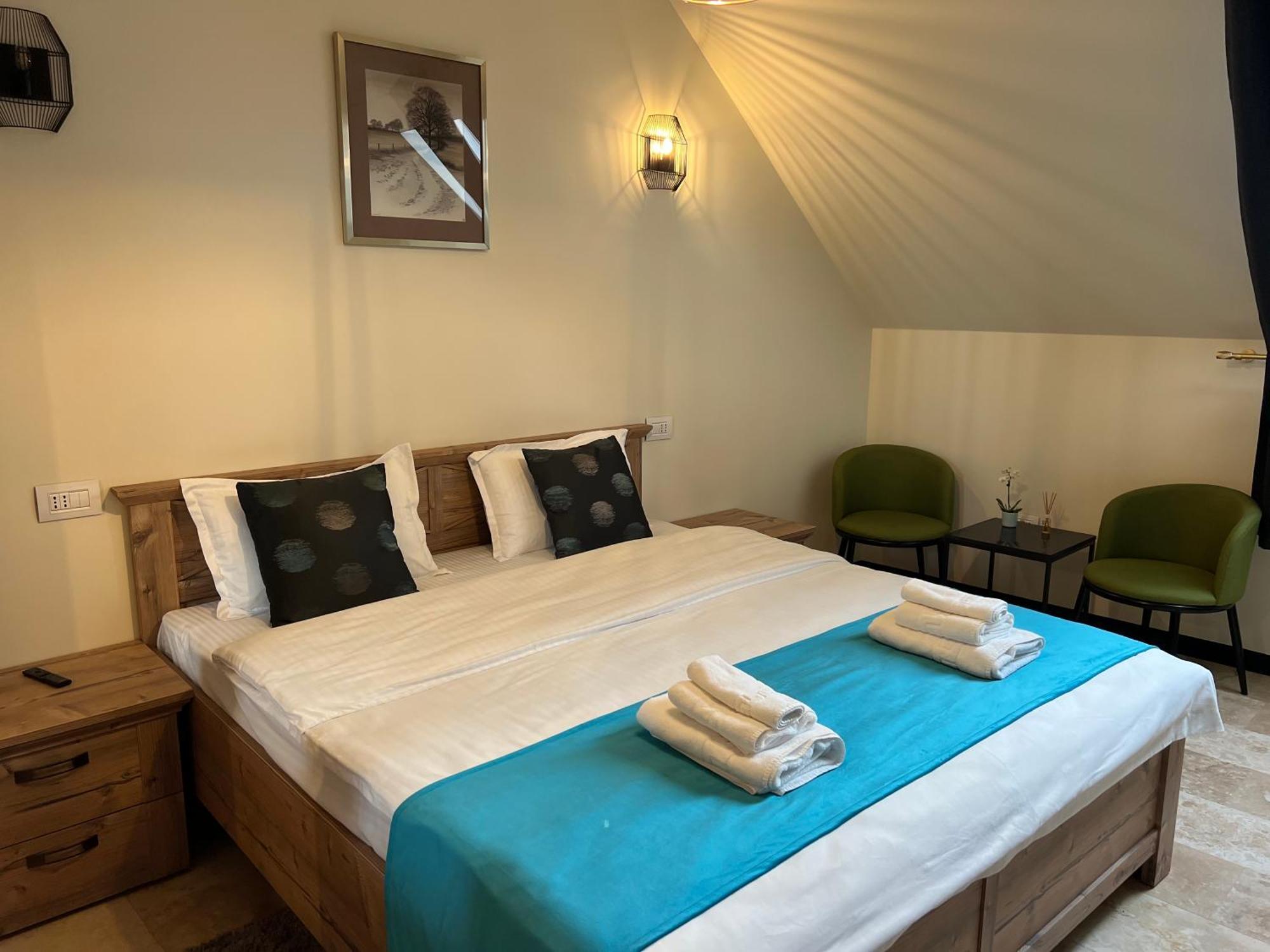 Casa Armoniei Hotel Baia Mare Ngoại thất bức ảnh